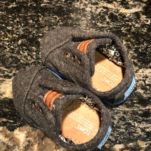 TOMS 3T - Picture 6 of 6